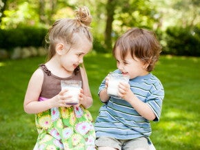 Los lácteos son fundamentales para los niños