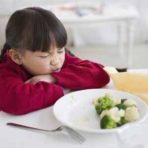 Mi hijo se rehúsa a comer