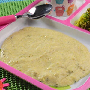 Crema de brócoli y pollo Crema de brócoli y pollo